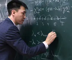 Учитель математики | Descartes Learning Club